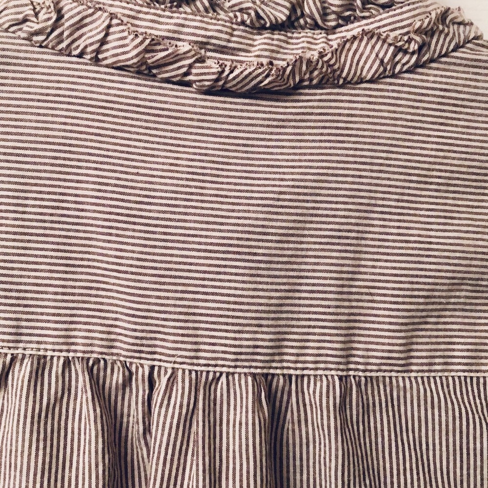 🎁Striped Button-Down Shirt by Moda International Size M —#075 - Picture 9 of 14